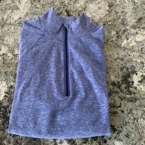 ATHLETA 1/4 zip ruched side pullover  SIZE M $19 - Picture 4 of 4